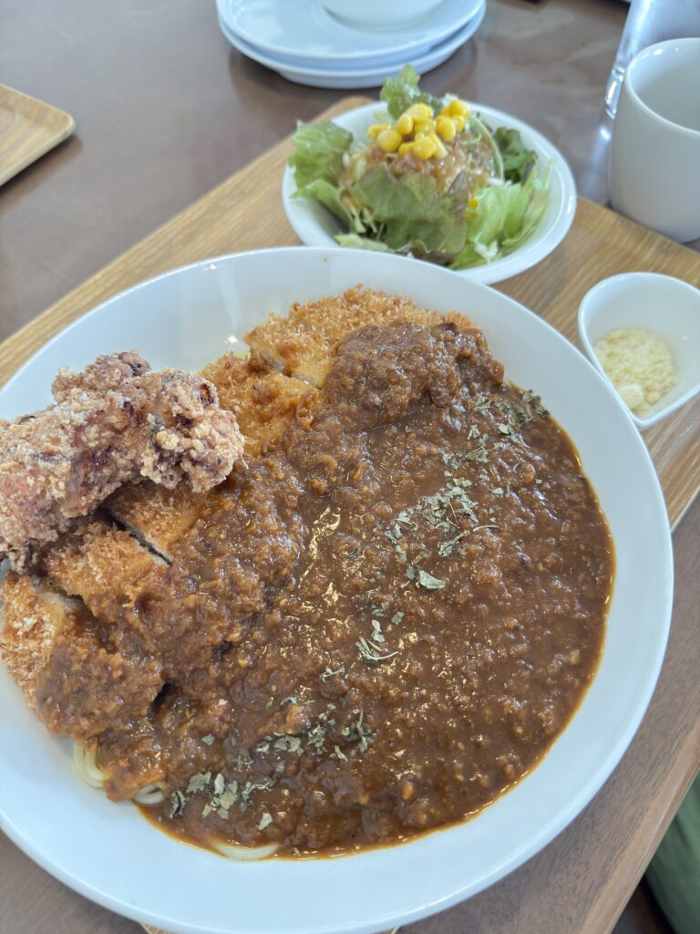 スパカツカレー